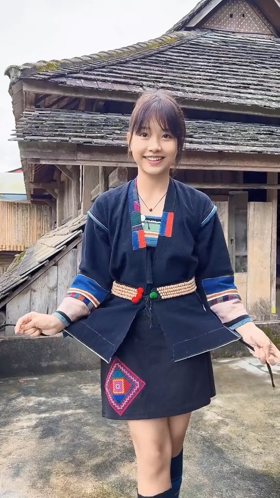 น้องมี่